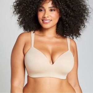Cacique Ivory Cream Lightly Lined T-Shirt No Wire Wireless Bra Size 44DDD
